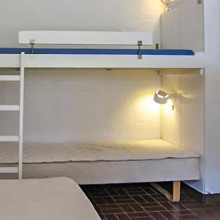 2 Bedroom In * Allinge-Sandvig