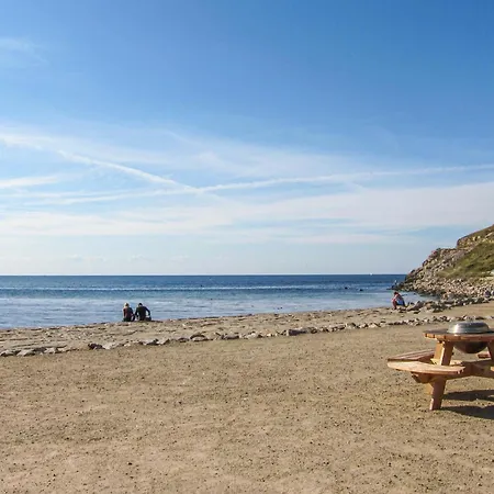 Apartment 2 Bedroom In Allinge-Sandvig